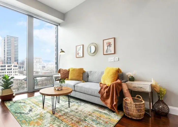 Hostwise Stays - The Washington At Chatham - Free Parking, Private Gym, More!