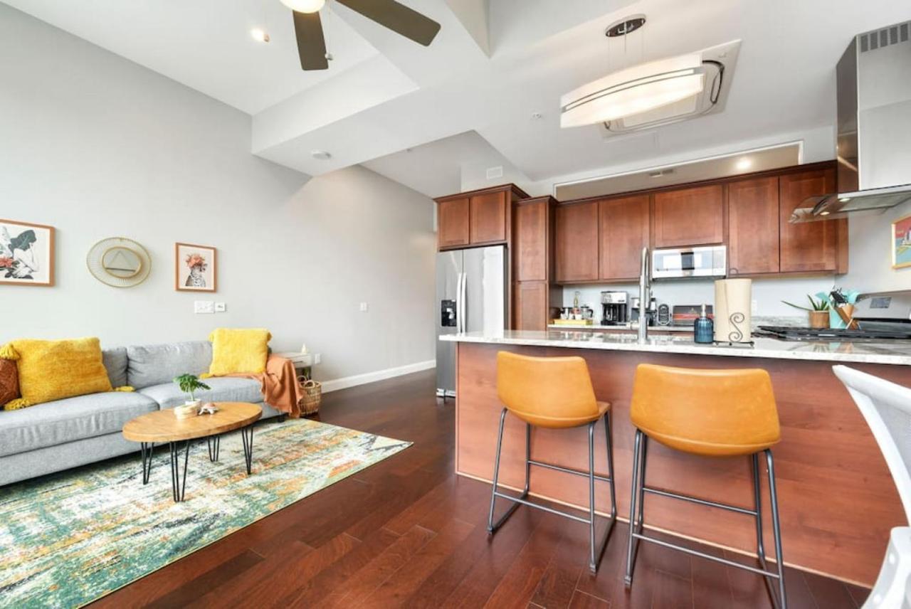 Apartment Hostwise - The Washington At Chatham - Free Parking, Private Gym, More! Pittsburgh